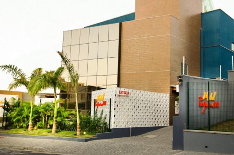 motel perfume 1731 01 1 768x511