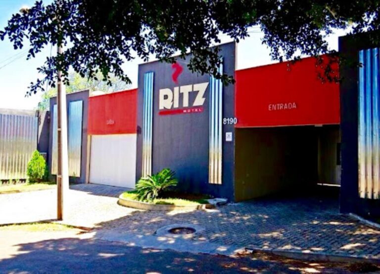 ritz motel 01 1 768x555